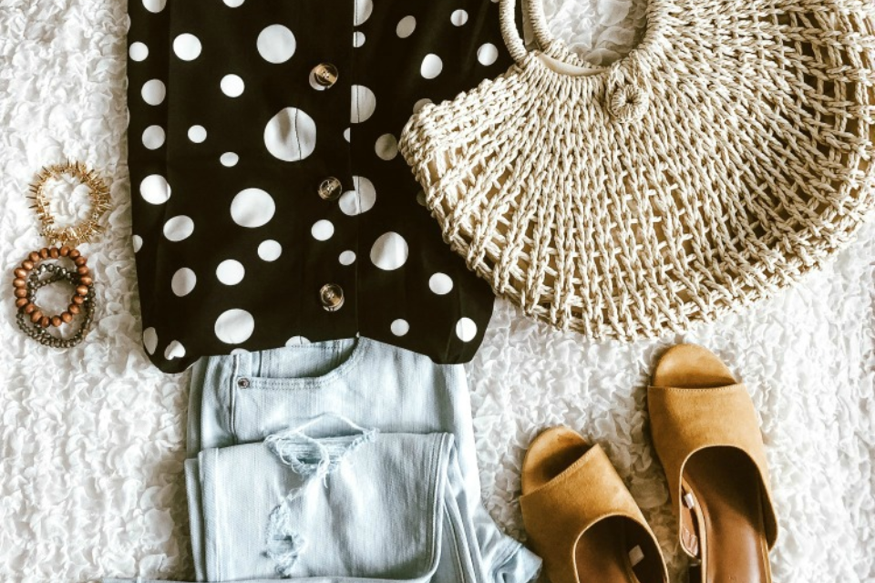 Straw bag
