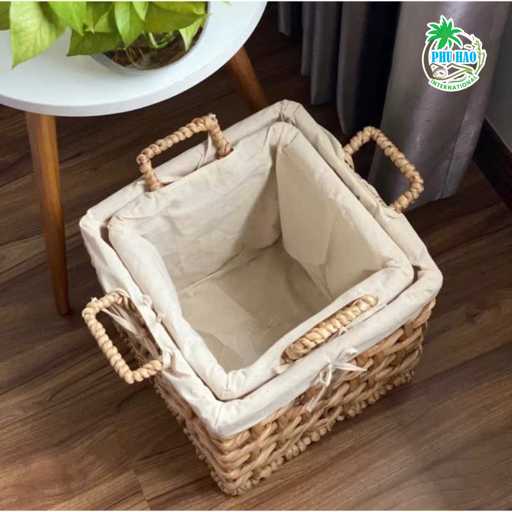 104005 Water Hyacinth Basket Square Iron Frame With Cotton Liner