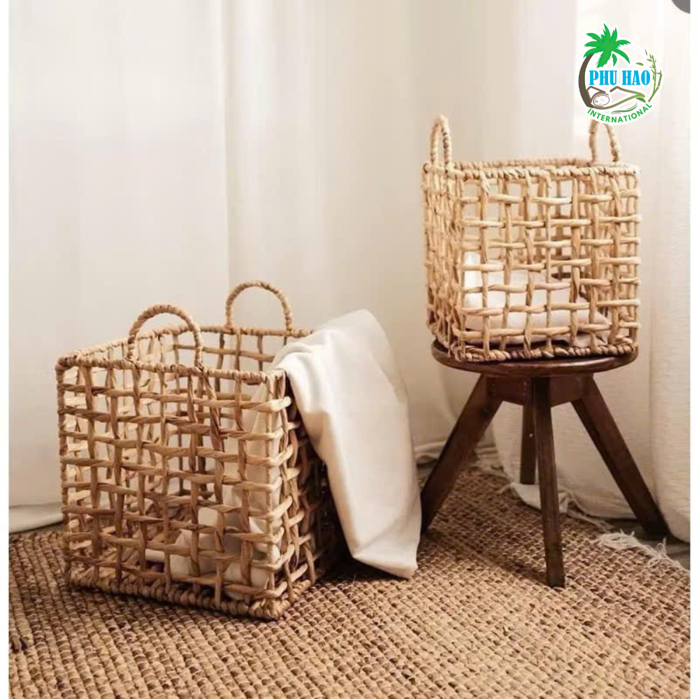 104005 Water Hyacinth Basket Square Iron Frame With Cotton Liner