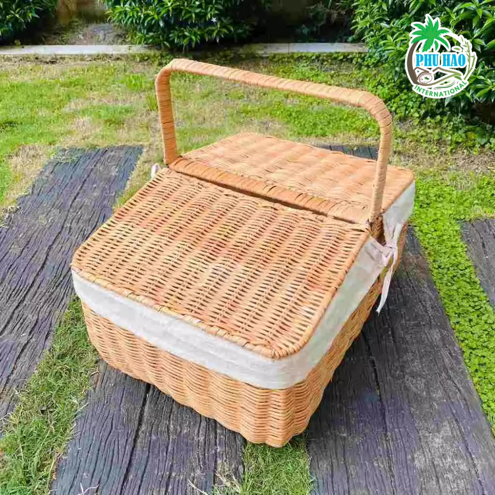 1020P2 Picnic Basket Phu Hao Viet Nam
