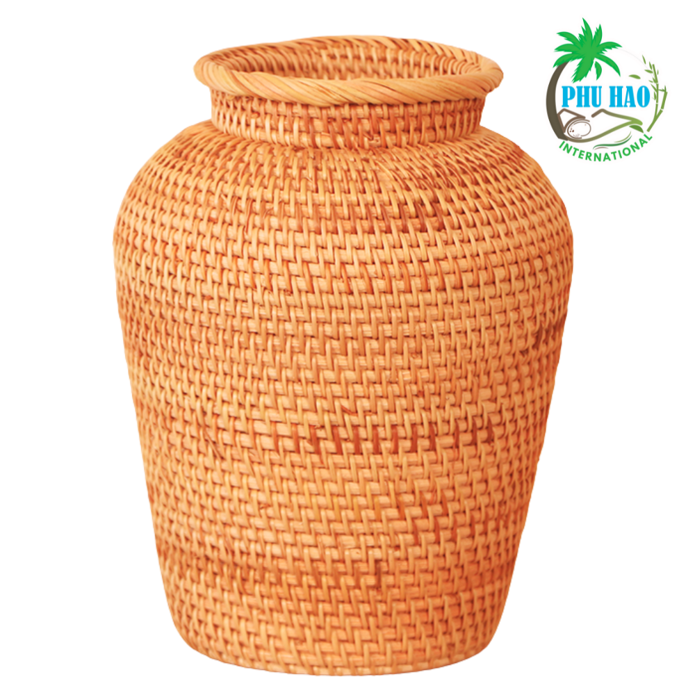 402004 Natural Rattan Vase Perfect For Cozy Living Spaces