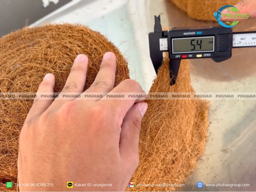 Thickness measurement of coir tape