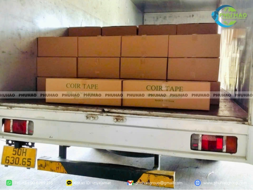 Carton box packaging of coir tape for container export